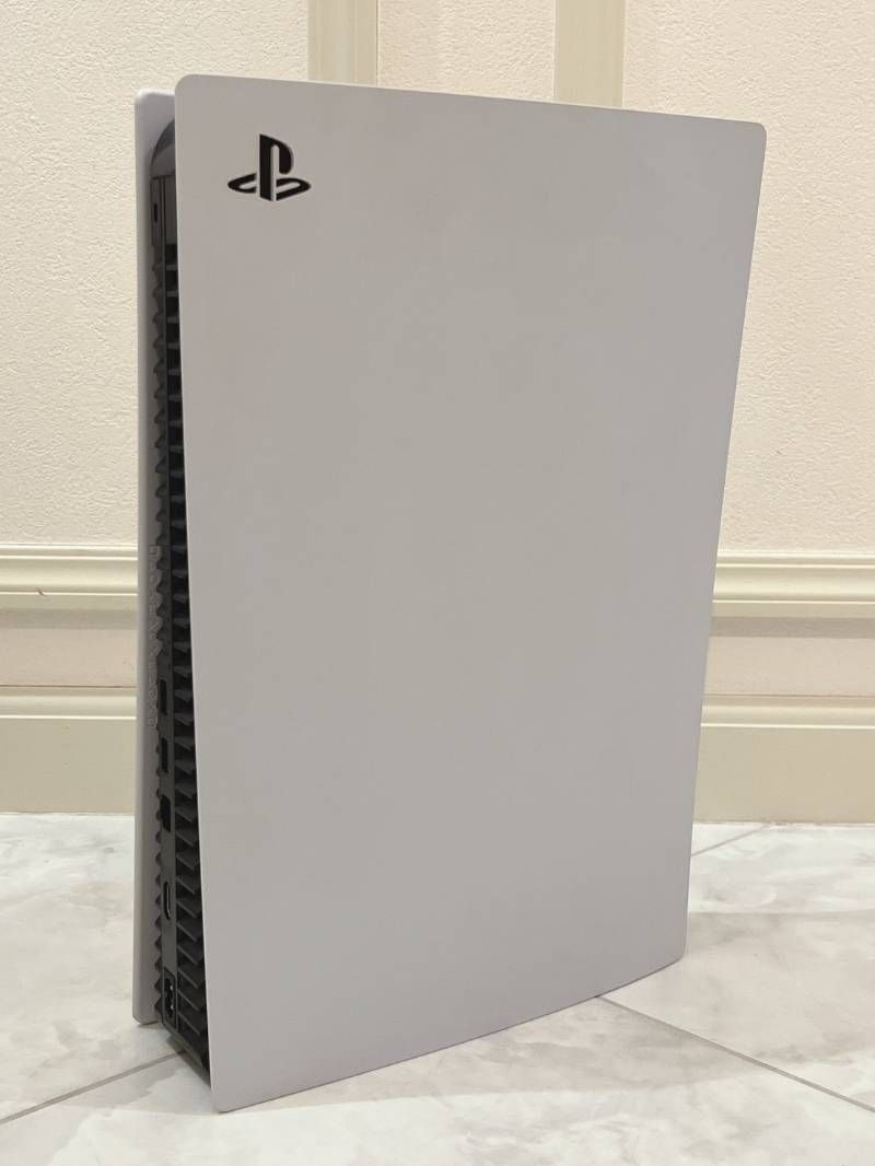 SONY PlayStation 5 CFI-1200 A 825 GB 本体 コントローラー 充電器 CFI-ZCT 1 J CFI-ZDS み