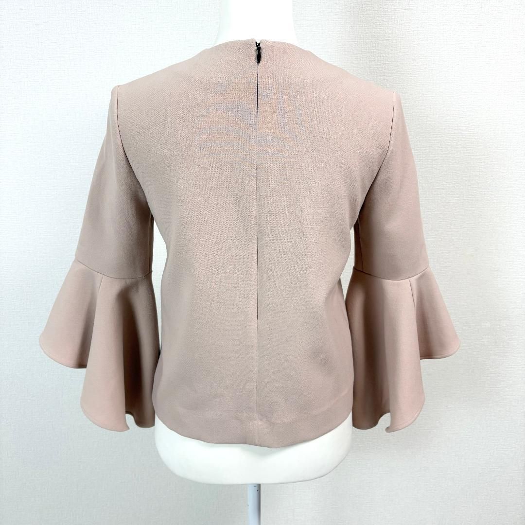 美品】 YOKOCHAN 長袖ブラウスフレア袖 36 ベージュ 無地