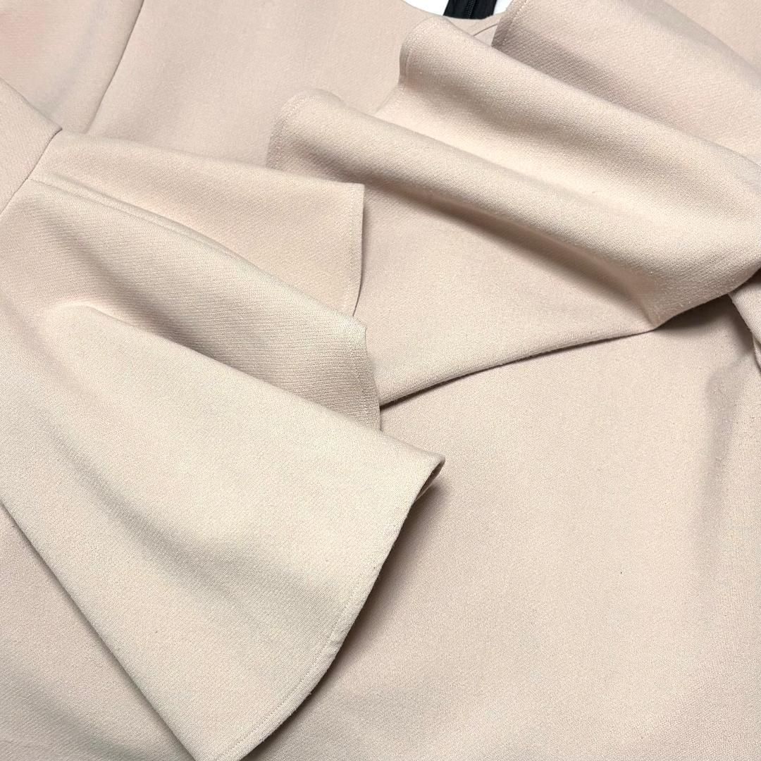 美品】 YOKOCHAN 長袖ブラウスフレア袖 36 ベージュ 無地