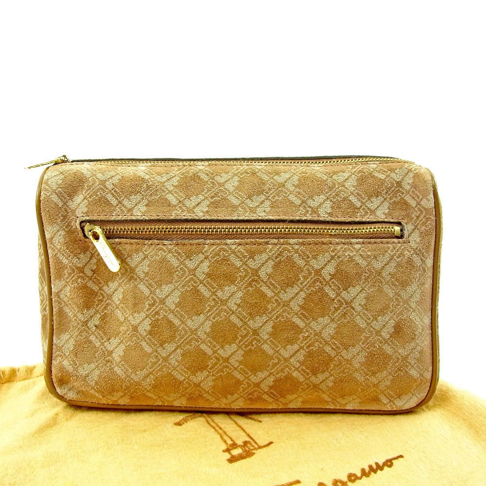 最大30％OFF】サルヴァトーレフェラガモ Salvatore Ferragamo ポーチ 