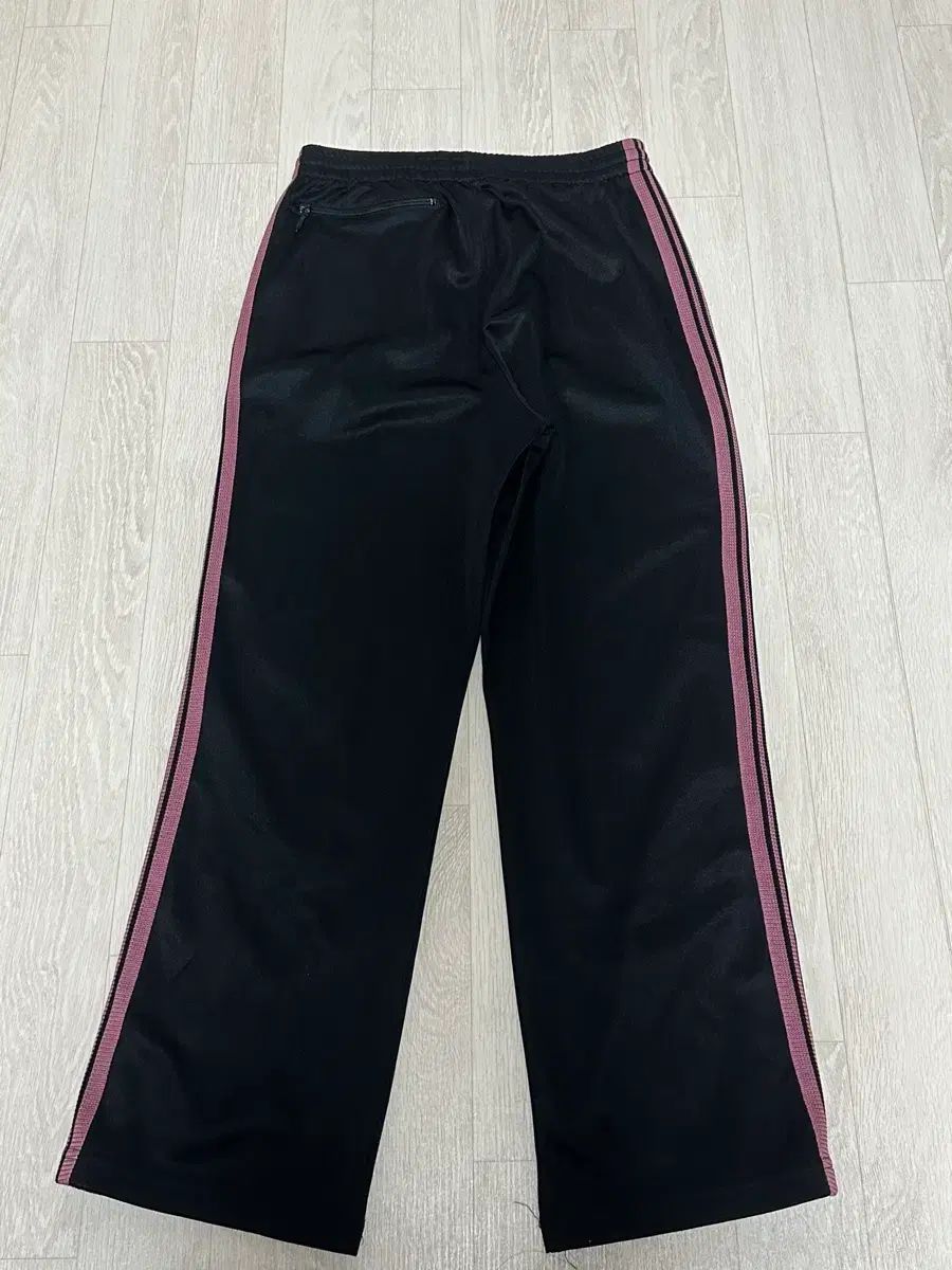 ニードルズ ストレート トラック パンツ 검핑 M