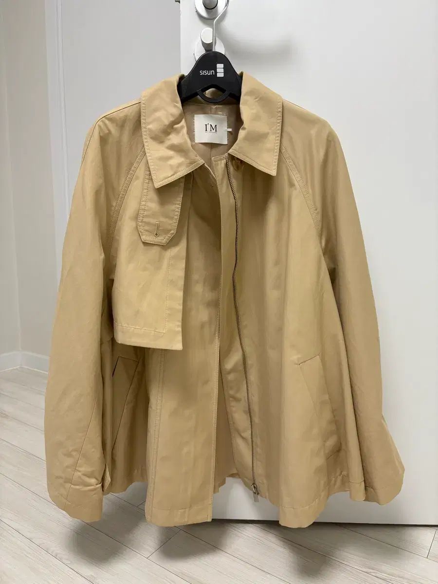  itMICHAA イッミシャ ショートトレンチ ベージュ 66 サイズ テーラードジャケット ジャケット アウター