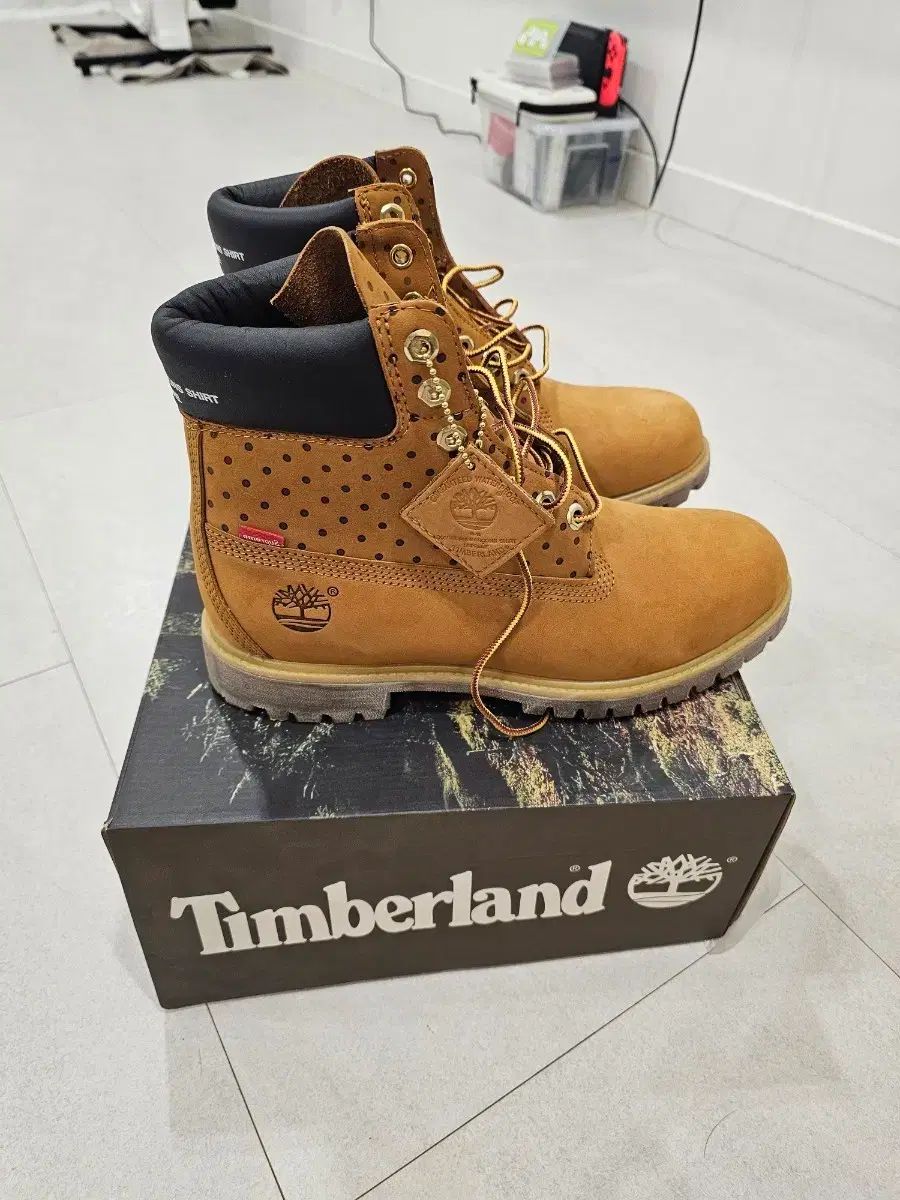 シュプリーム コム デ ギャルソン ティンバーランド 275