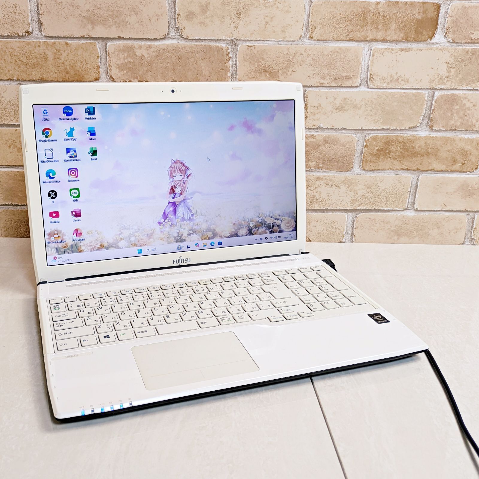 美品☆オフィス付き Office2021☆新品SSD/メモリ8GB☆初心者OK