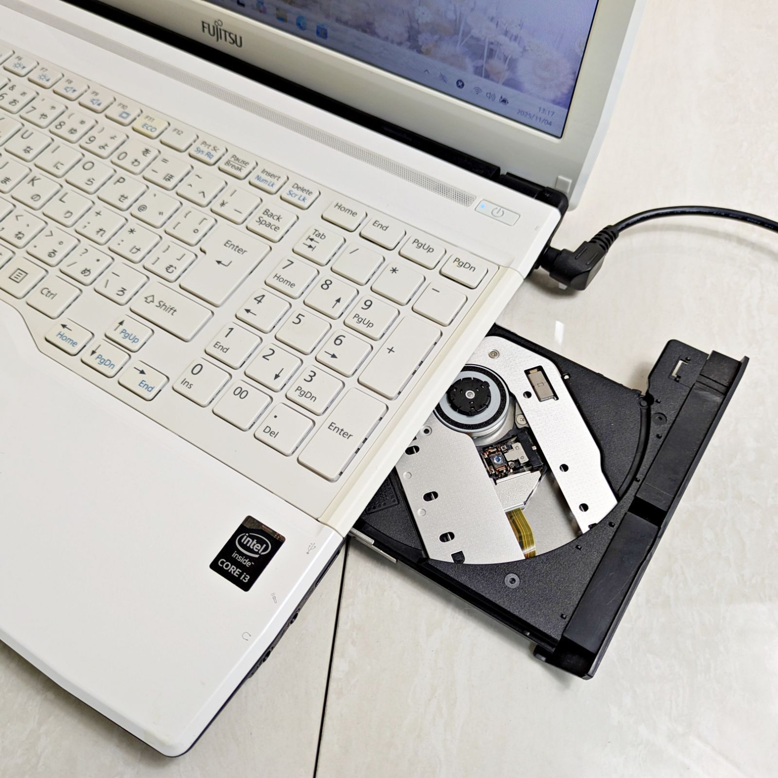 美品☆オフィス付き Office2021☆新品SSD/メモリ8GB☆初心者OK