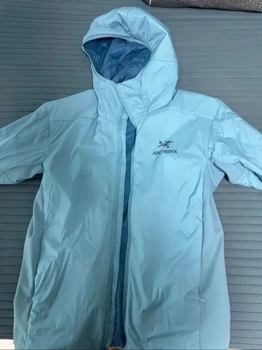 ARC TERYX アークテリクス Atom アトム LT フーディ M | Solace ソールレス