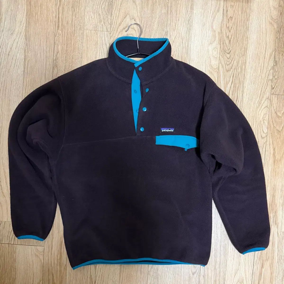 パタゴニア シンチラ オプシディアン プラム PLUM m