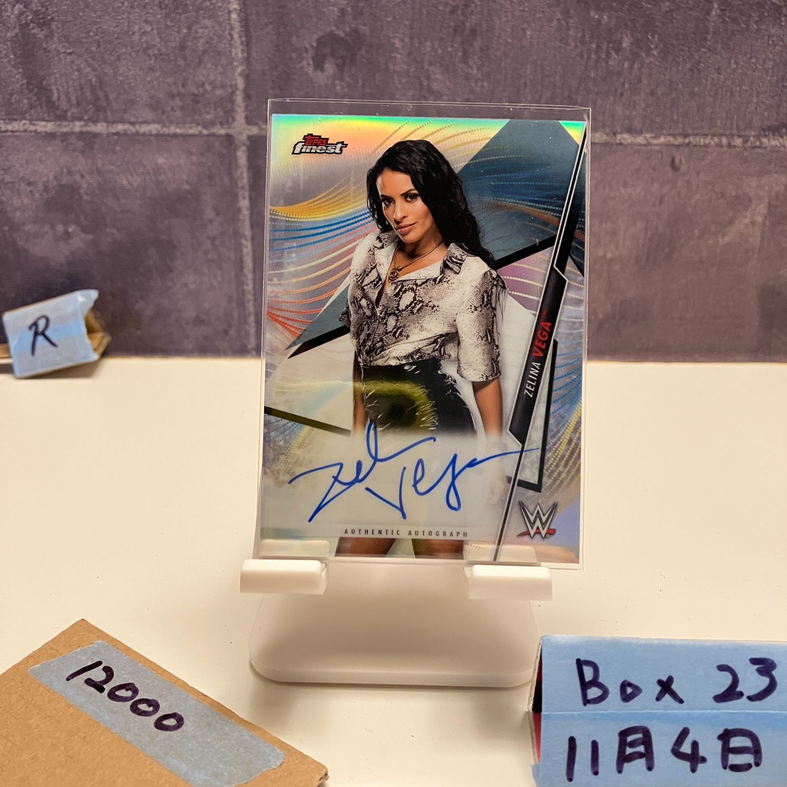 2020 Topps Zelina Vega 直筆サインカード WWE RAW Finest Refractor Auto カード