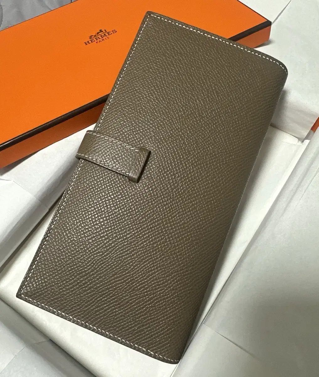 エルメス ベアン 長財布 エトープ ゴールド金具