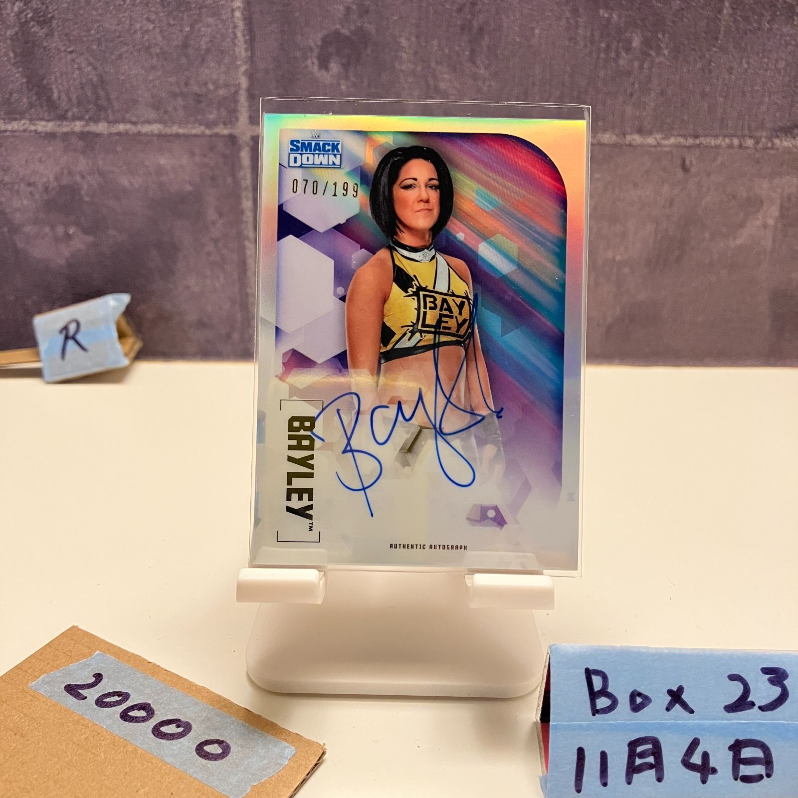 2020 Topps Bayley 070 199 直筆サインカード WWE SmackDown Rainbow Refractor カード