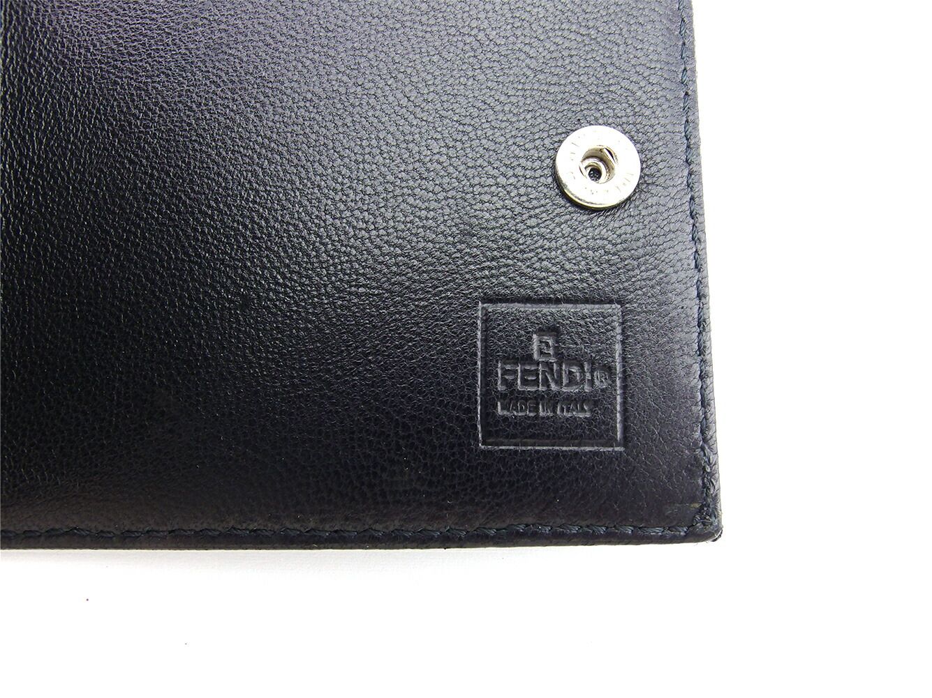 最大30％OFF】フェンディ FENDI 二つ折り財布 ブラック レディース