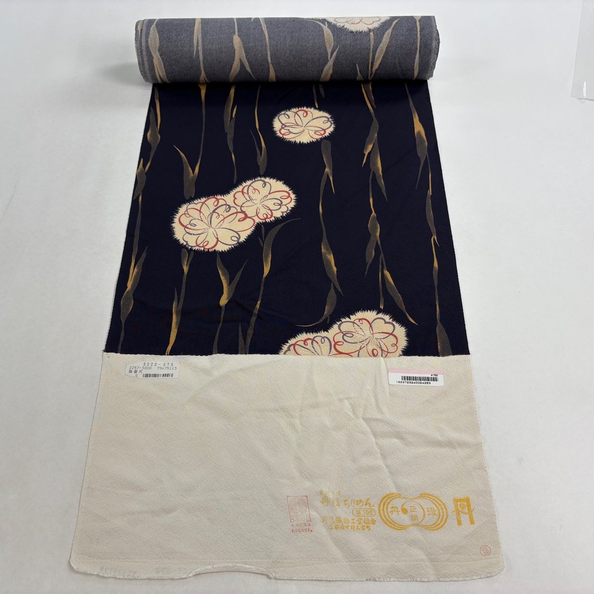 反物 秀品 小紋 草花 金彩 濃紫 正絹 【中古】 - メルカリ