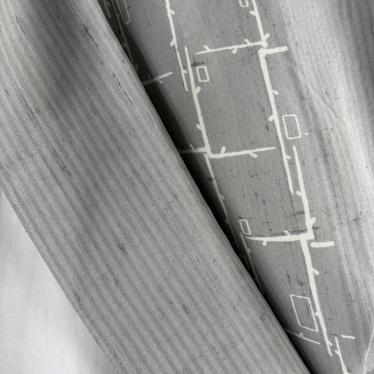  小紋 身丈161 cm 裄丈64.5 M 袷 名古屋帯セット 紬地 幾何学 縞 灰色 正絹 秀品 小紋 着物