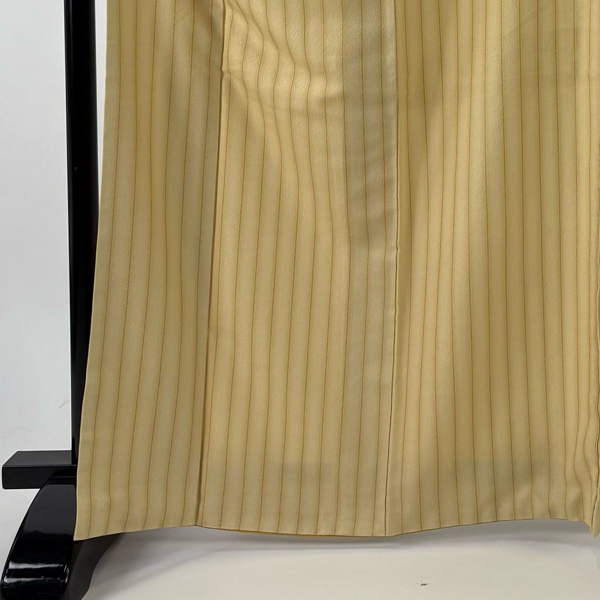 小紋 身丈166 cm 裄丈65 M 袷 名古屋帯セット 地紋 縦縞 ぼかし ベージュ 正絹 秀品