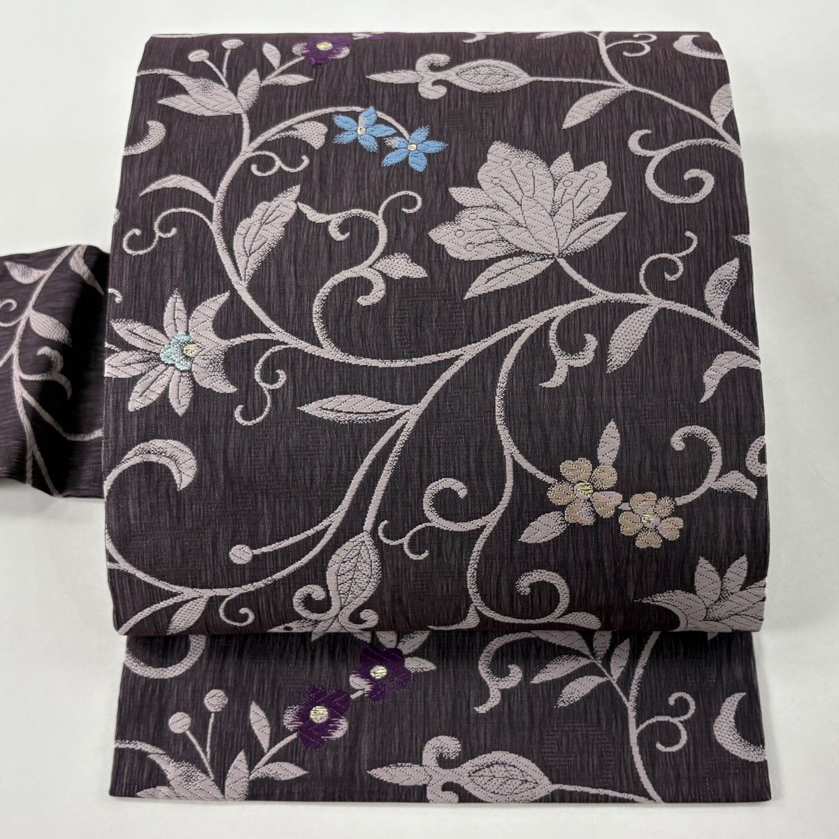 名古屋帯 秀品 花唐草 箔 唐織 灰紫 正絹