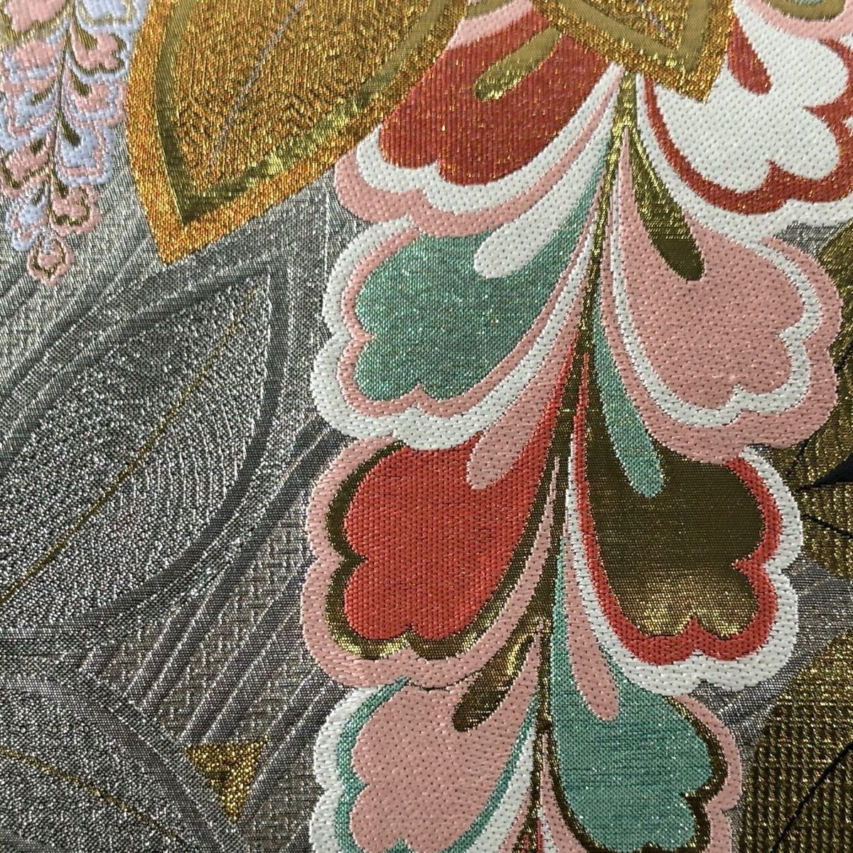 袋帯 秀品 振袖向き 藤 葉柄 箔 銀色 全通 正絹