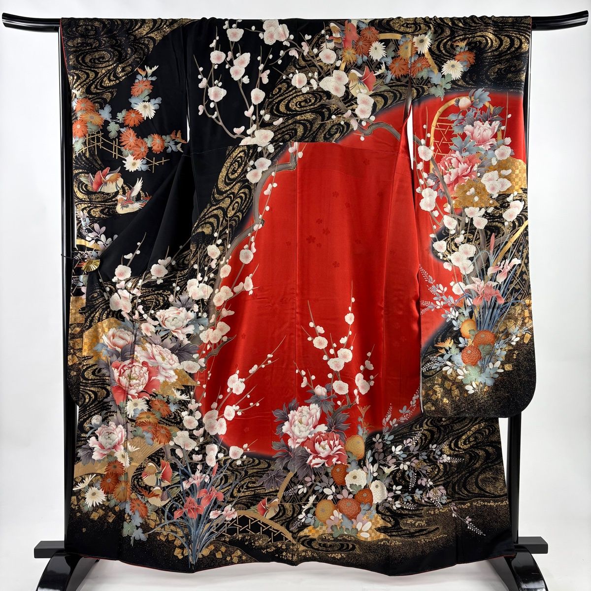 振袖 身丈162.5cm 裄丈68cm L 袷 牡丹 菊 金彩 金糸 赤 正絹 名品 【】