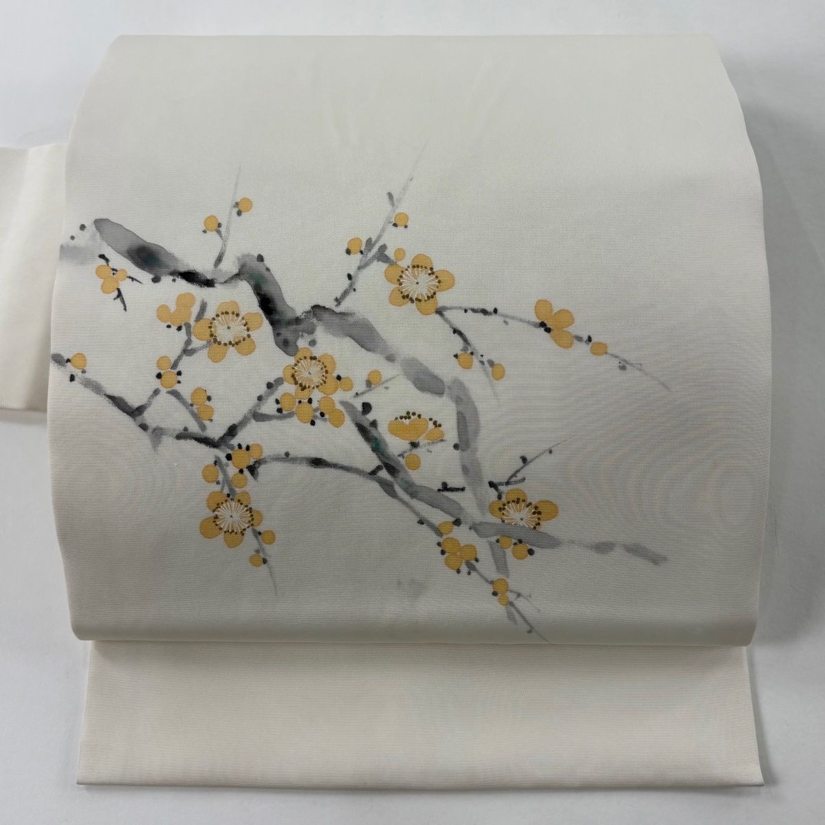 名古屋帯 秀品 落款 山科春宣 枝梅 クリーム 正絹 【中古】 - メルカリ