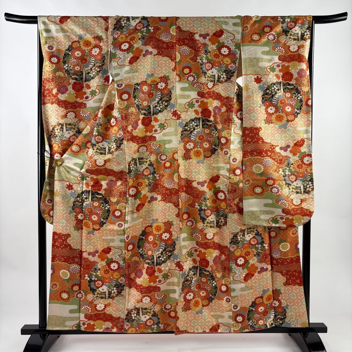 振袖 身丈160 cm 裄丈66.5 M 袷 菊 亀甲 金通し 金彩 赤茶 正絹 名品