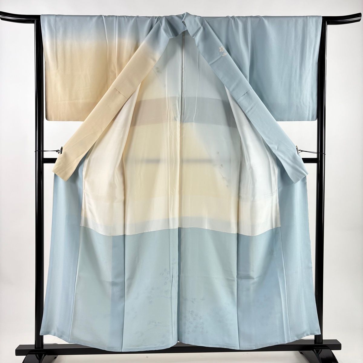  訪問着 身丈156 cm 裄丈65 M 袷 枝花 染め分け ぼかし 水色 正絹 訪問着 付け下げ 着物