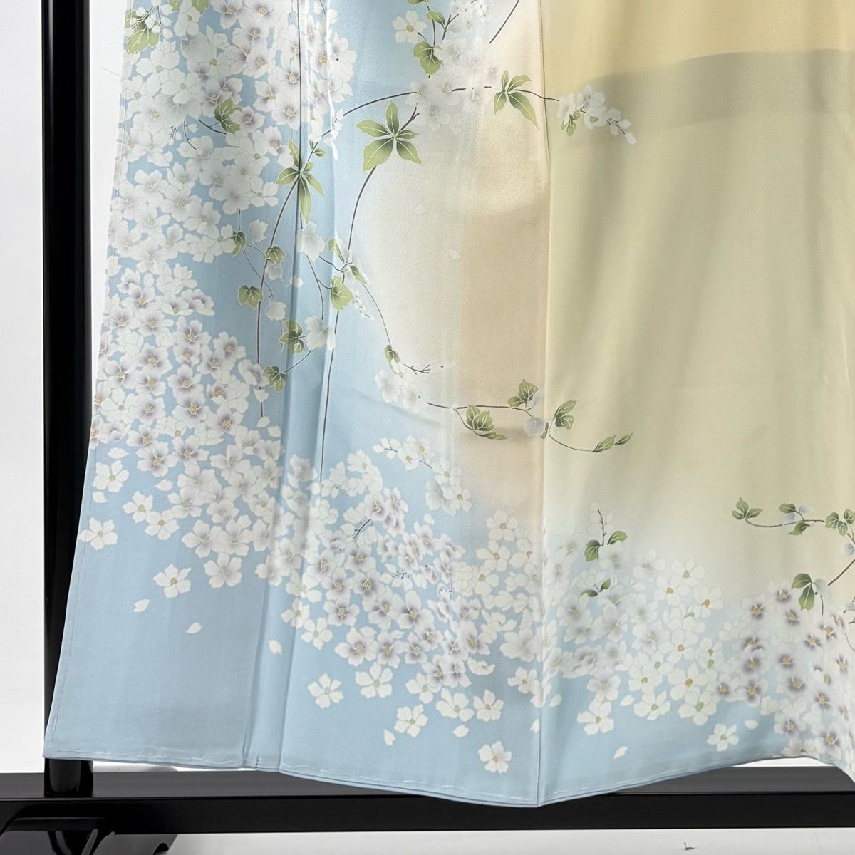 訪問着 身丈156 cm 裄丈65 M 袷 枝花 染め分け ぼかし 水色 正絹