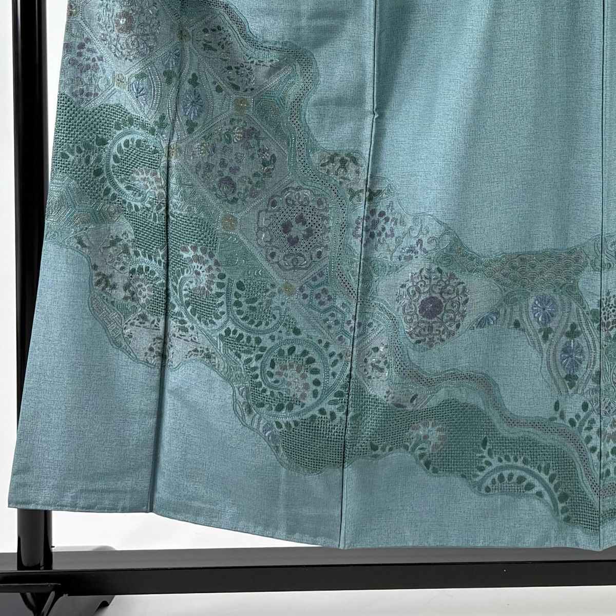 訪問着 身丈156.5 cm 裄丈63 S 袷 紬地 華文 草花 刺繍 灰緑 正絹 名品