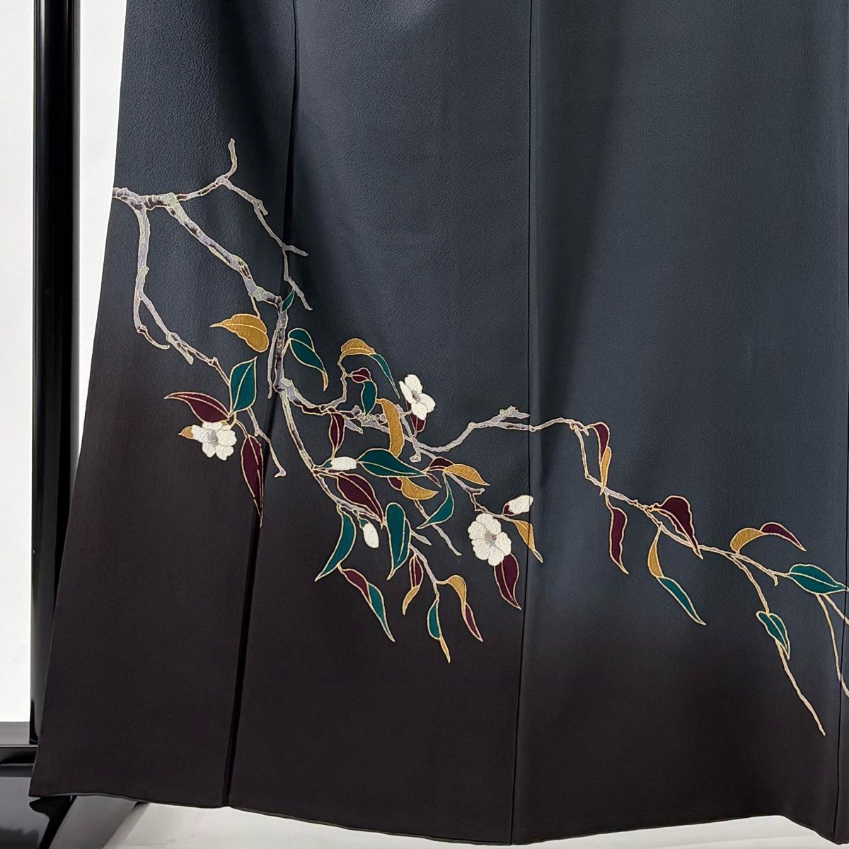 付下げ 身丈162.5cm 裄丈66.5cm M 袷 草野一騎 落款 枝花 金彩 ぼかし