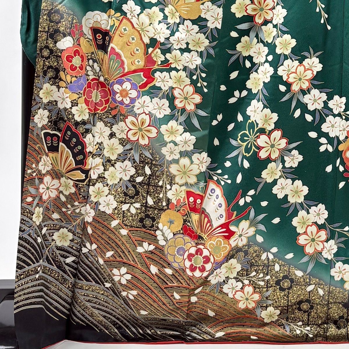 振袖 身丈172.5 cm 裄丈70.5 L 袷 草花 蝶 金糸 金彩 深緑 正絹 名品