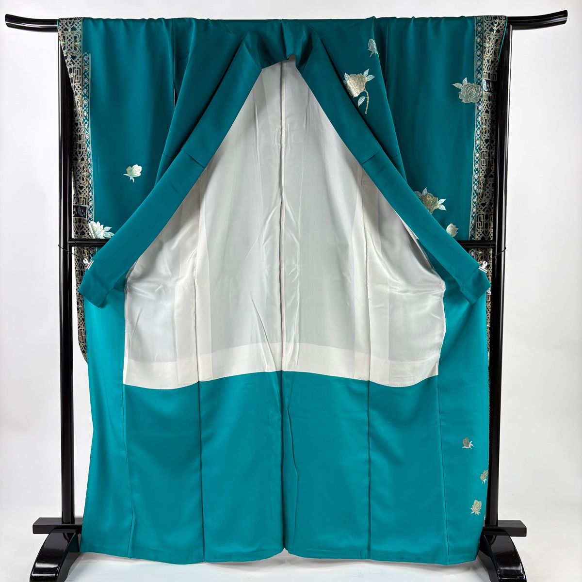  振袖 身丈167.5 cm 裄丈67.5 L 袷 落款 薔薇 花唐草 金銀彩 緑 正絹 名品 振袖 着物