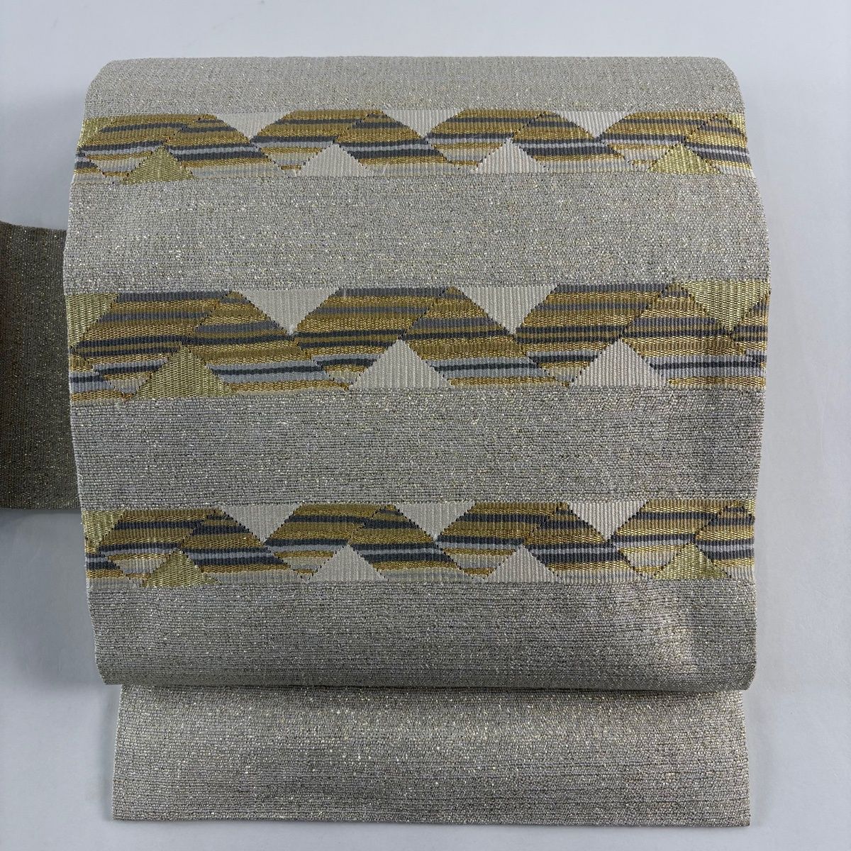 名古屋帯 秀品 縞 幾何学模様 金糸 箔 金色 正絹