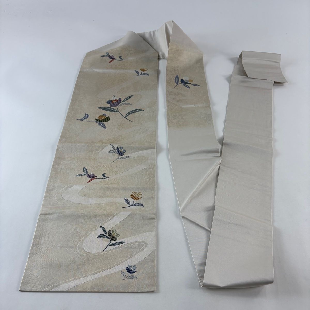  名古屋帯 秀品 草花 流水 金糸 箔 灰茶 正絹 名古屋帯 帯