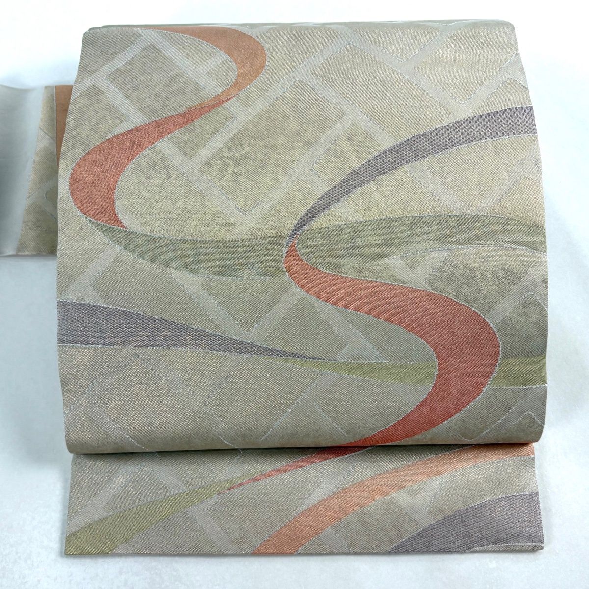 名古屋帯 秀品 落款 流水 桧垣 箔 ベージュ 正絹