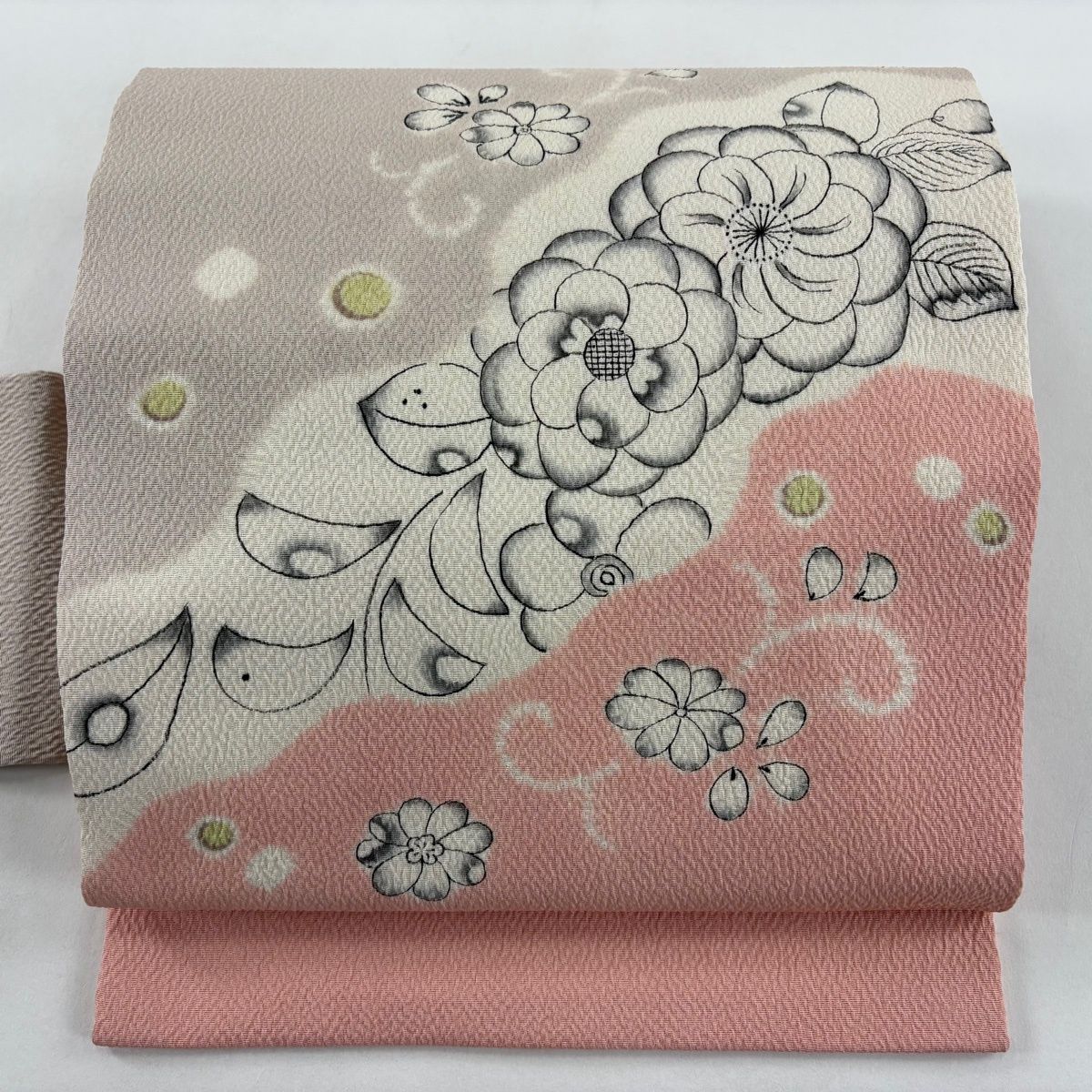 名古屋帯 秀品 落款 辻が花柄 花唐草 ピンク 正絹