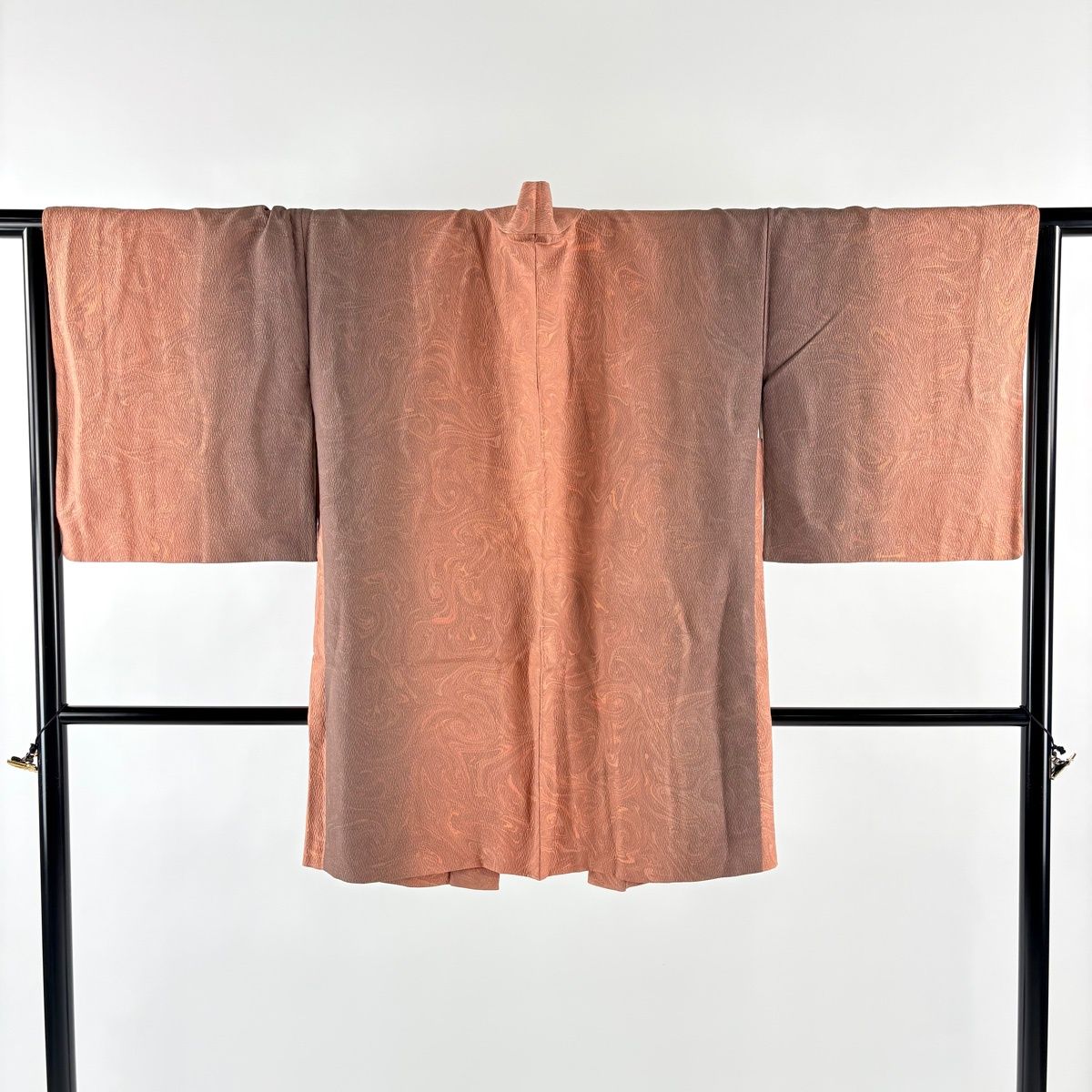 羽織 身丈85 5 cm 裄丈68 L 墨流し ぼかし 薄茶色 正絹 秀品