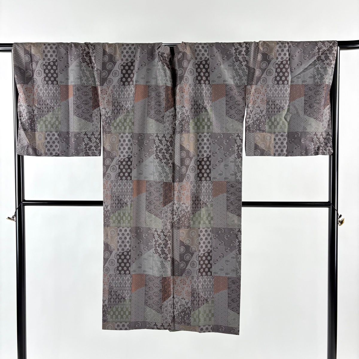 道行 身丈120 cm 裄丈69 L 和装コート 千代田衿 荒磯 花唐草 茶紫 正絹 秀品