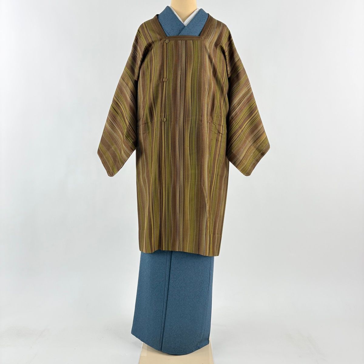 道行 身丈106 cm 裄丈64 M 和装コート 角衿 縞 幾何学 茶緑色 正絹 秀品