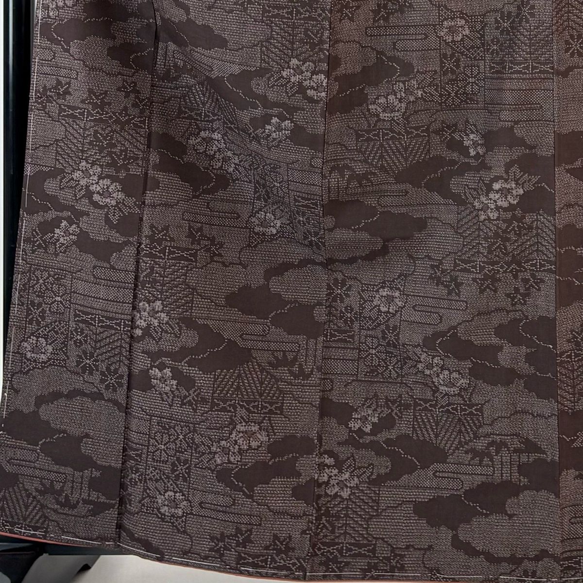 紬 身丈163 cm 裄丈64.5 M 袷 証紙 雲文 草花 焦茶色 正絹 秀品