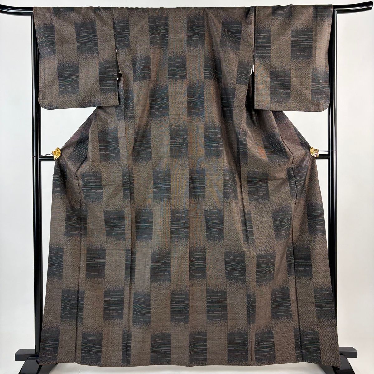 紬 身丈164.5 cm 裄丈67 M 袷 幾何学 変わり市松 茶色 正絹 秀品