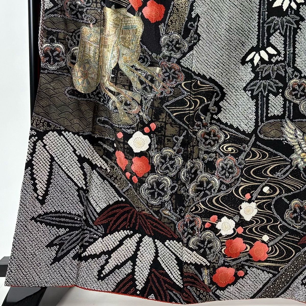 振袖 身丈167 cm 裄丈66 M 袷 御所車 梅 絞り 金銀彩 黒 正絹 秀品