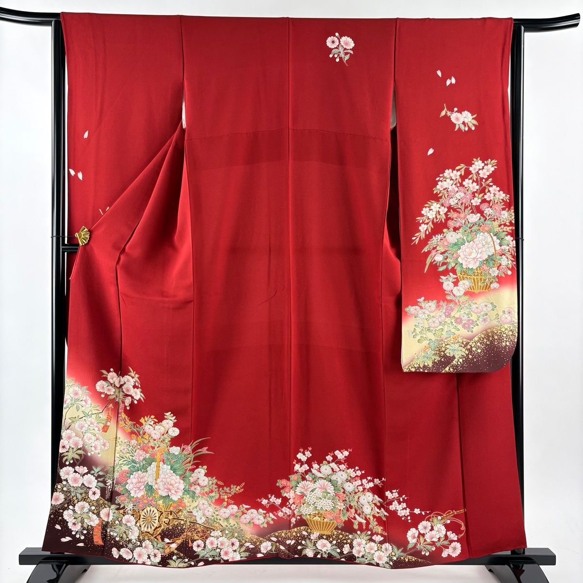 振袖 正絹 赤 幅広 115cm　大きいサイズ　成人式 裄72㎝ 中古Ｄ-65 振袖 正絹 赤 幅広 115cm 大きいサイズ 成人式 裄72㎝ 中古D-65