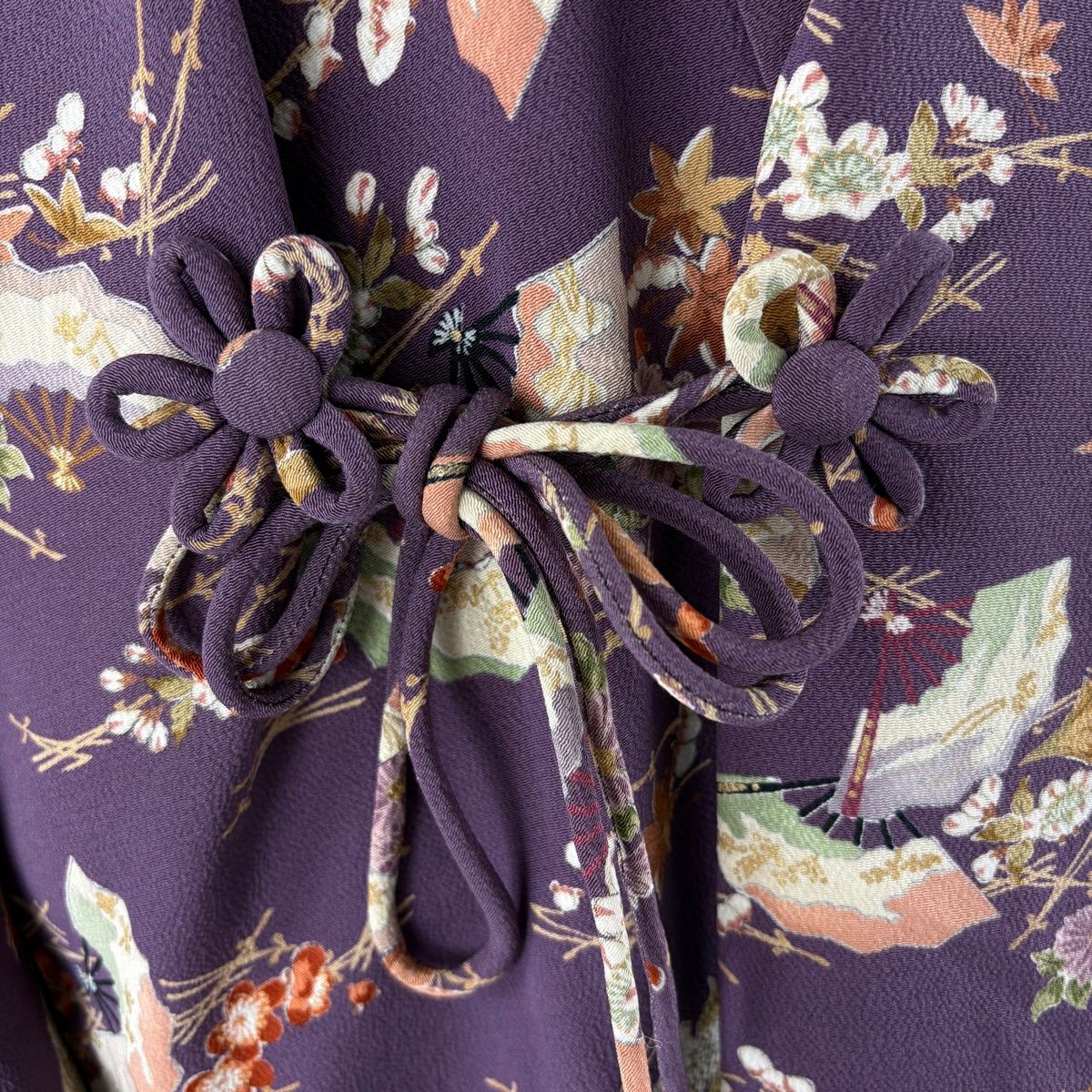  道中着 身丈90 cm 裄丈66 5 M 和装コート 扇 松梅 縮緬 金彩 紫 正絹 秀品 羽織 着物 浴衣