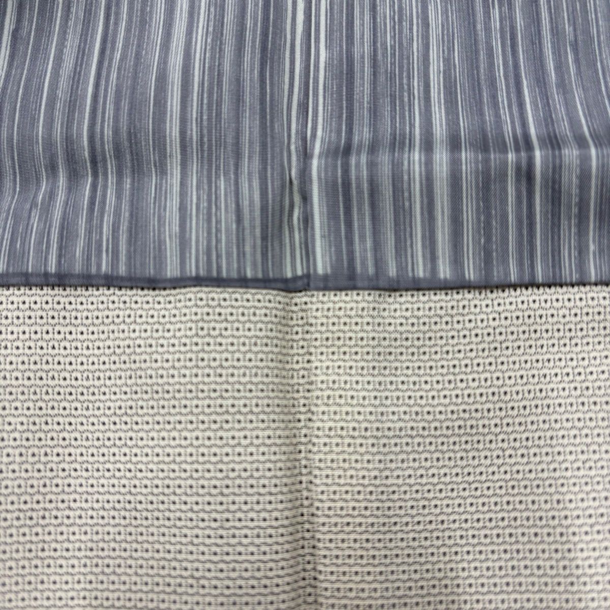  男着物 身丈92 cm 裄丈69 5 M 羽織 紬地 亀甲絣 灰白 正絹 秀品 着物 着物 浴衣