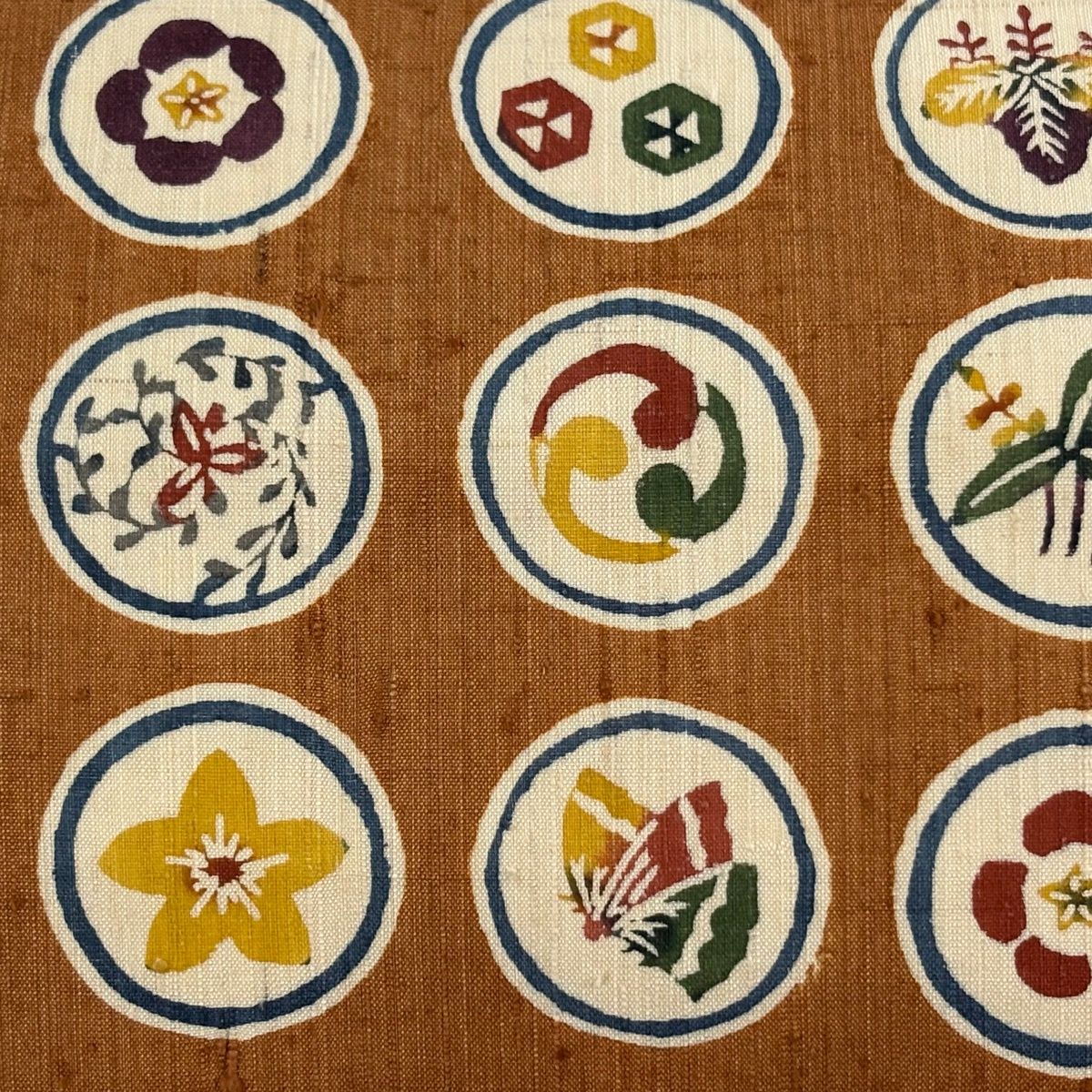 名古屋帯 秀品 落款 紬地 丸文 草花 茶色 正絹