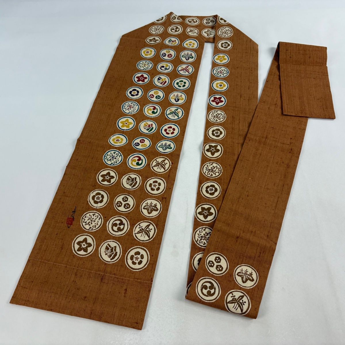  名古屋帯 秀品 落款 紬地 丸文 草花 茶色 正絹 名古屋帯 帯