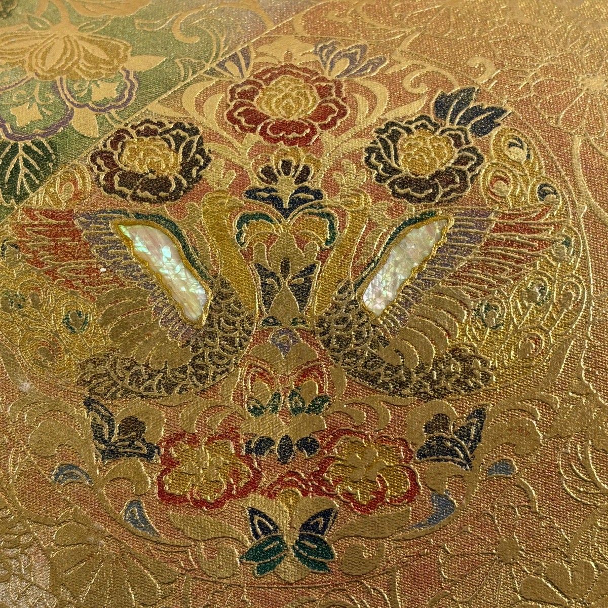 袋帯 秀品 向かい鳥文 菊 螺鈿 金糸 金色 お太鼓柄 正絹 【中古