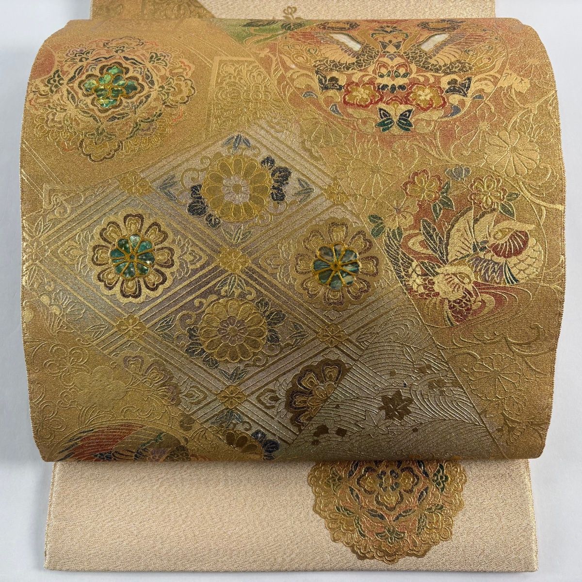 刺繍 袋帯 お太鼓柄 金糸 正絹 袋帯 秀品 向かい鳥文 菊 螺鈿 金糸 金色 お太鼓柄 正絹 【中古