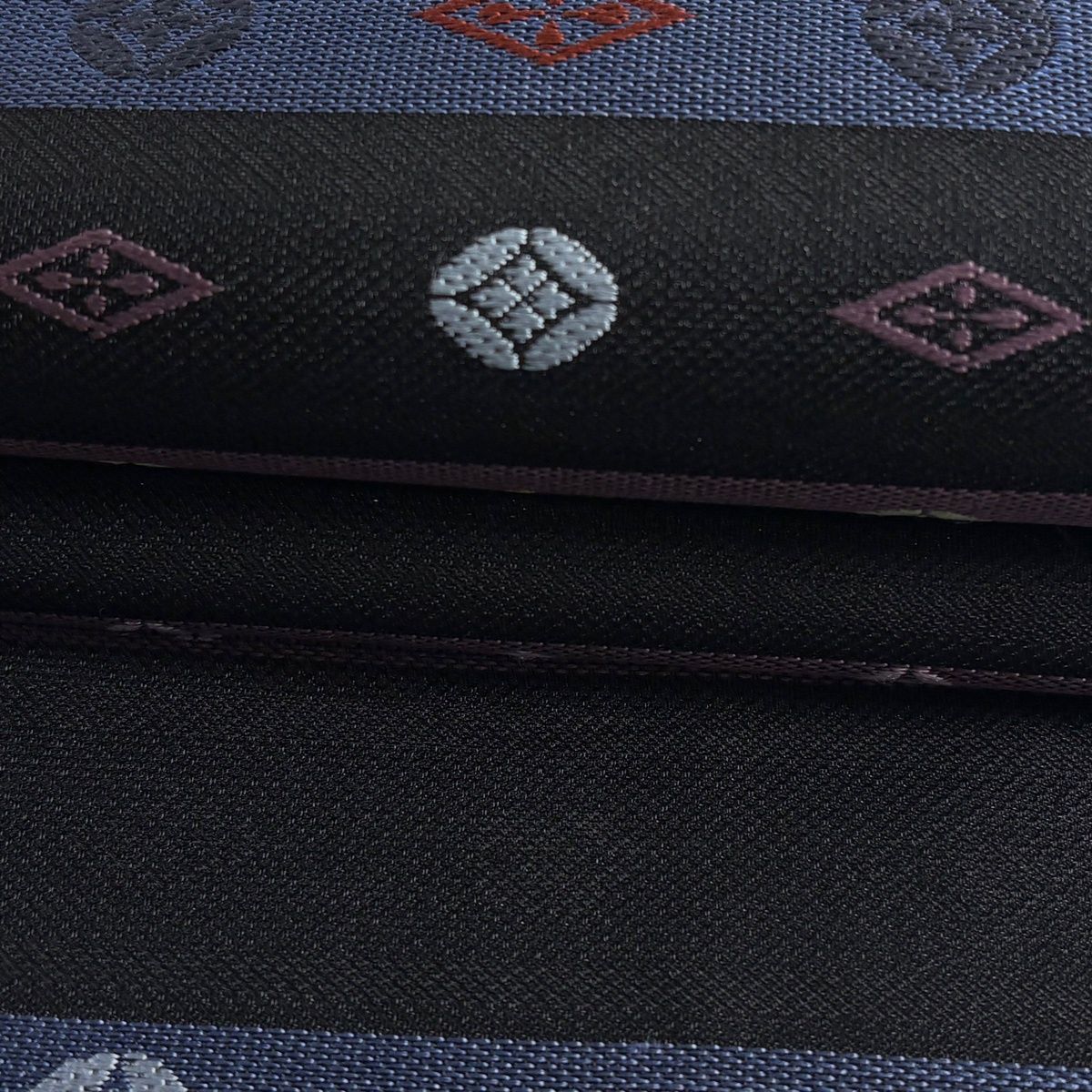 美品】 名古屋帯 秀品 夏帯 縞模様 七宝文 ラメ糸 金糸 黒 正絹 【中古