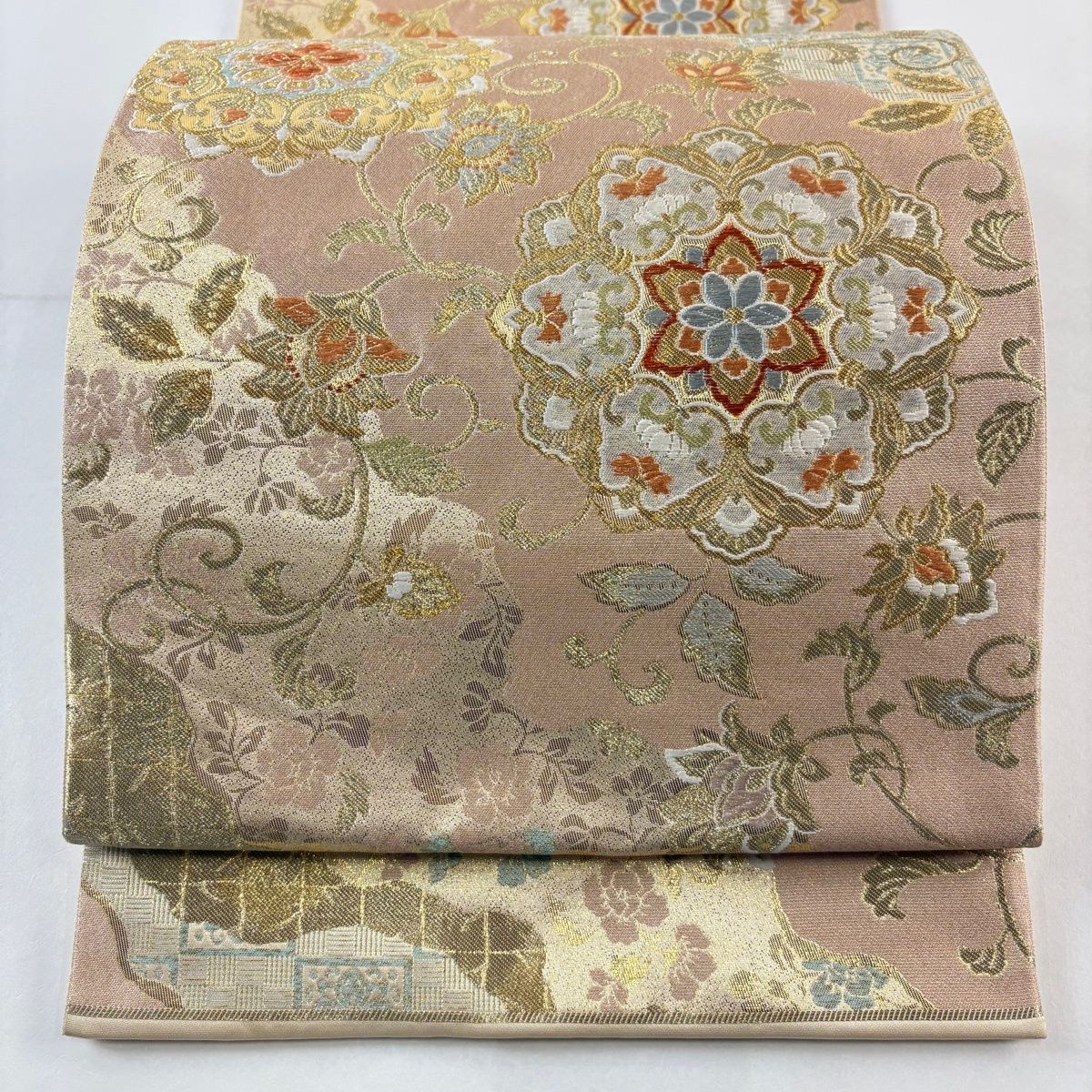 袋帯 秀品 ますいわ屋 華文 花唐草 刺繍 金銀糸 薄ピンク 六通 正絹