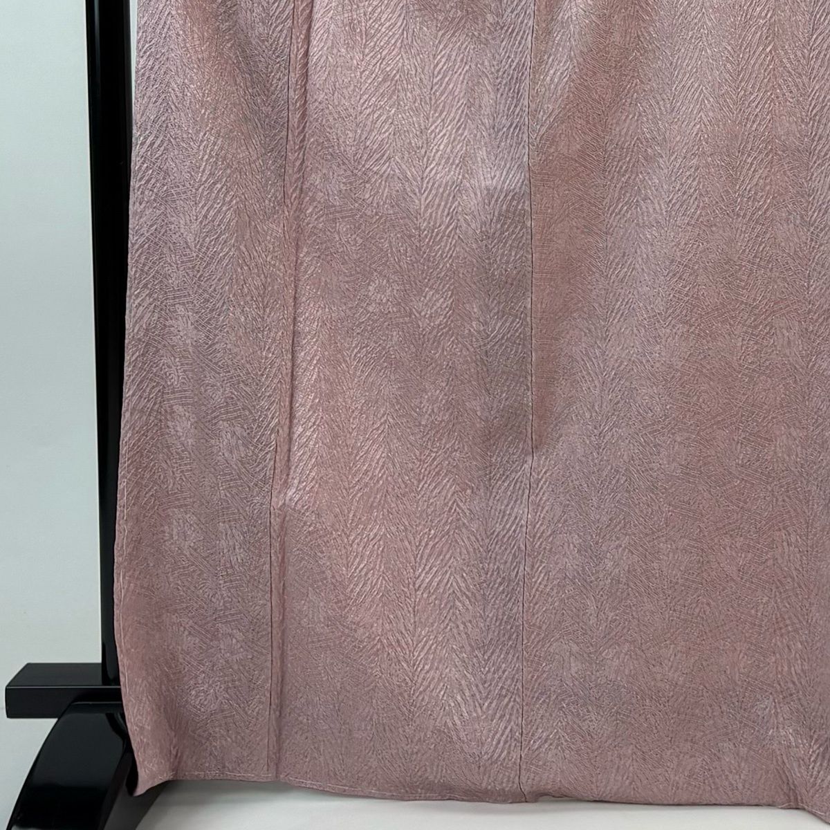 小紋 身丈169 cm 裄丈67.5 L 袷 地紋 絞り ピンク 正絹 秀品