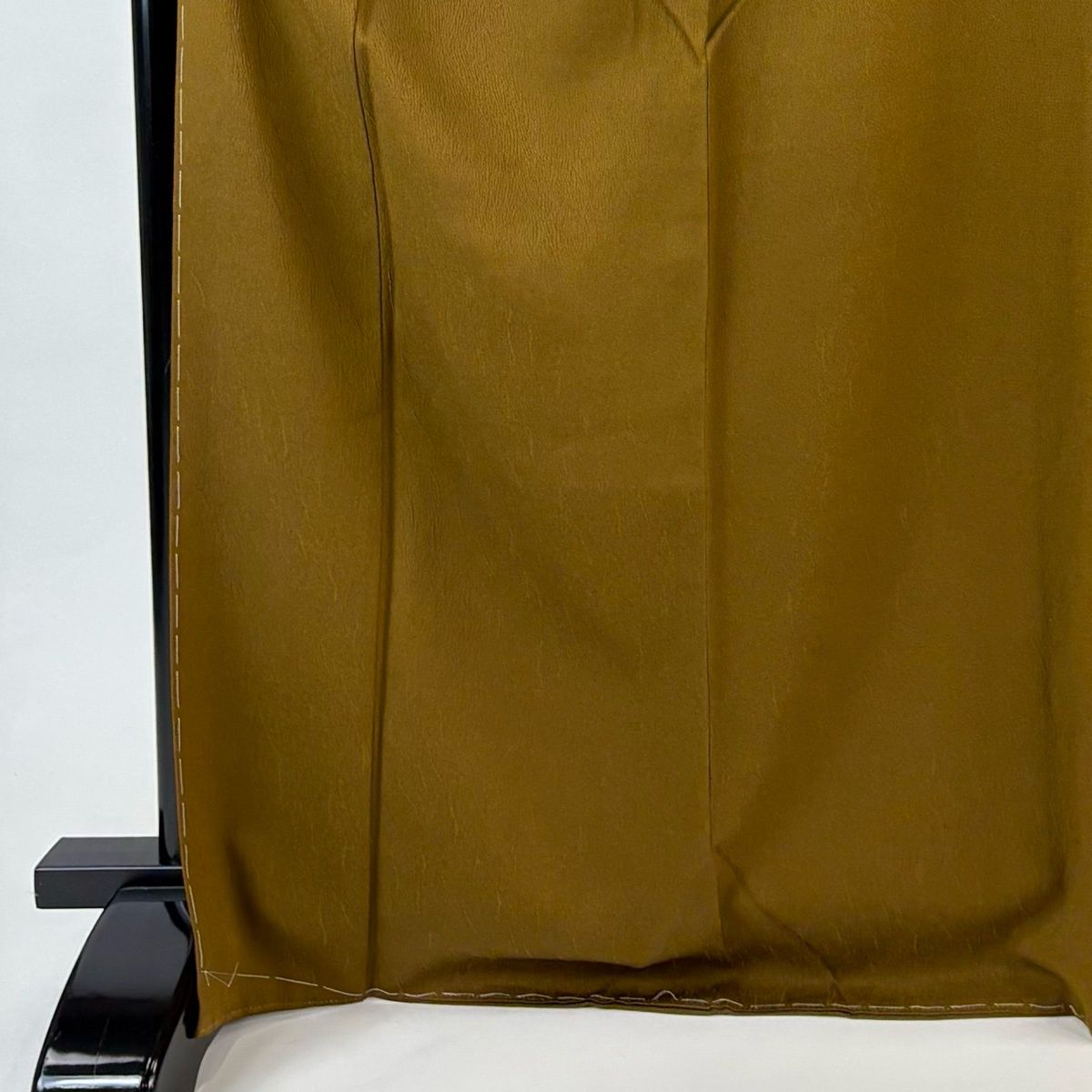 色無地 身丈170 cm 裄丈69 L 袷 コシノヒロコ 落款 地紋 茶色 正絹 秀品 一つ紋